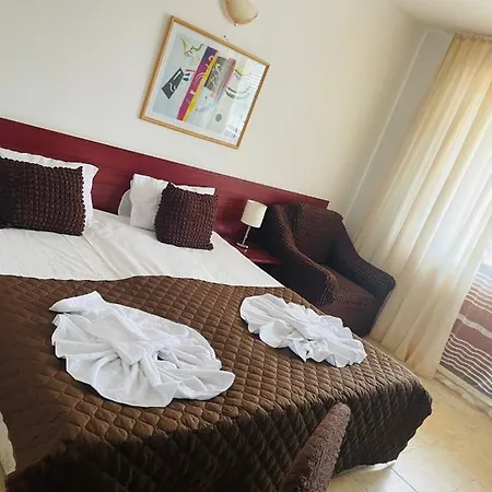 Family Yalta влас 3* سفيتي فلاس