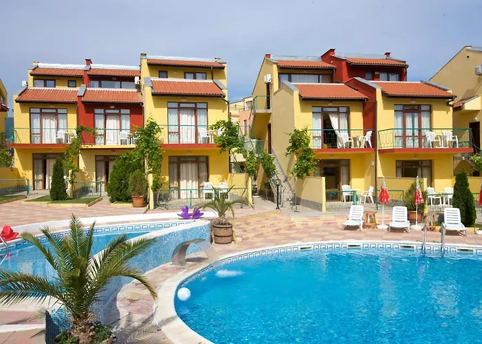 Family Yalta влас منتجع 3*